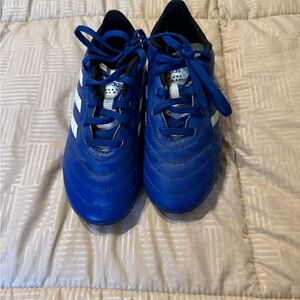 Boys ADIDAS soccer spikes size 13.